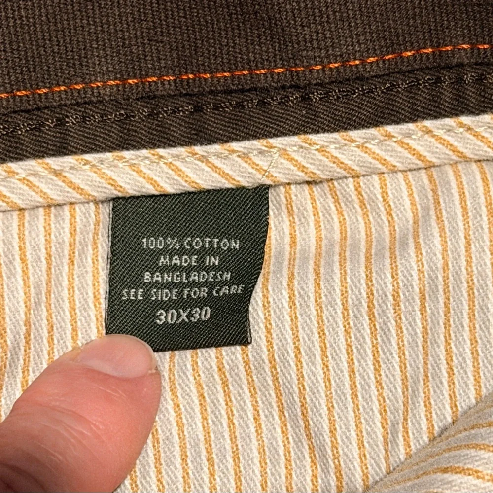 Eddie Bauer Mens Classic Fit Chinos Brown Khaki Straight Leg Pants Size 30x30 - Picture 6 of 8